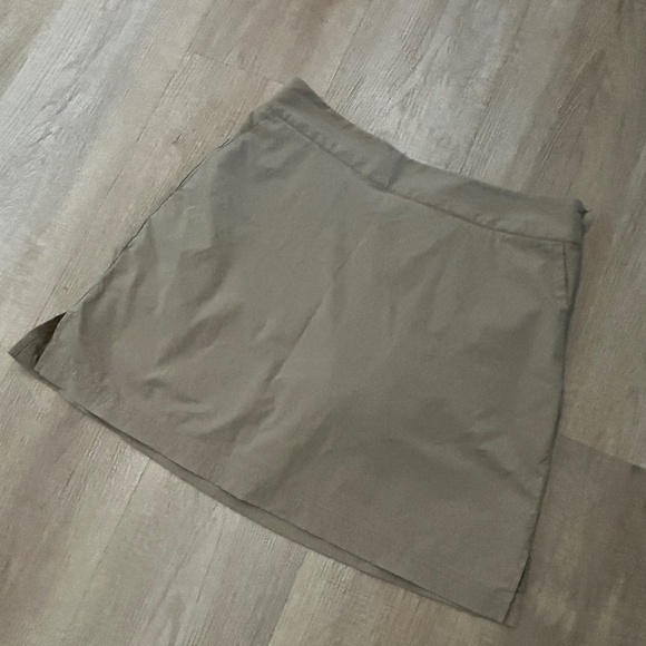 Exofficio Khaki Skirt - very nice fit - Picture 1 of 5